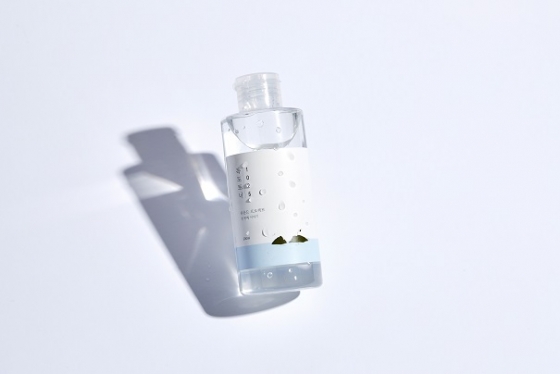 Round Lab 1025 Dokdo Toner: A Sensitive Skin Staple? — photo from Korean media